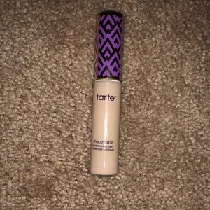 🎉 Sale!!! 🛍  Tarte Shape Tape Concealer